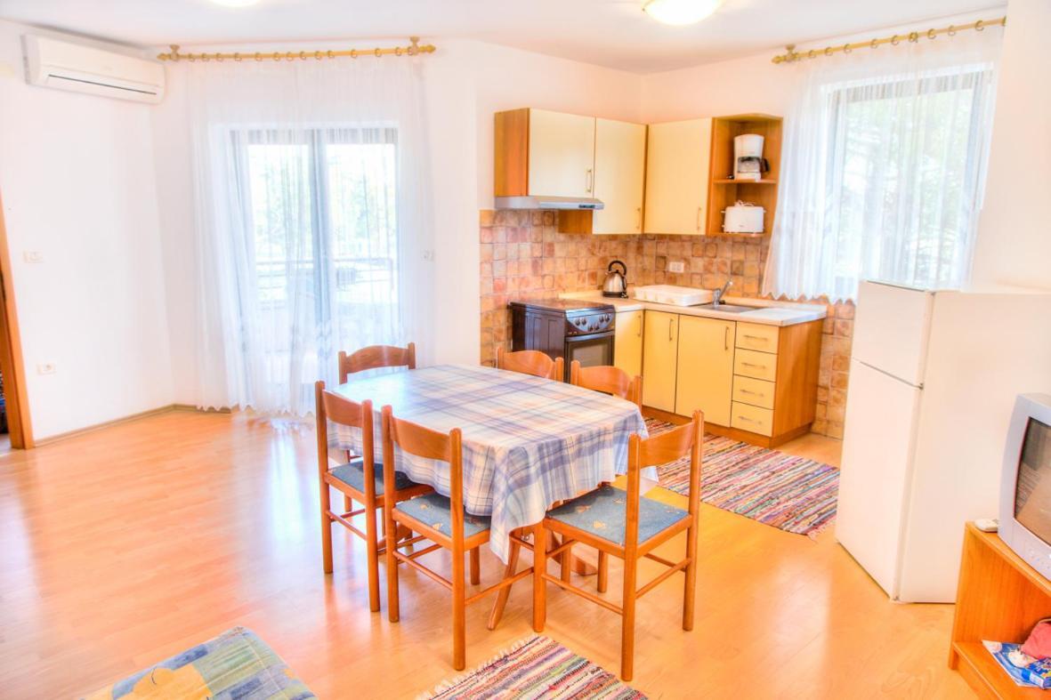 Apartment Josip 2011 فاجانا المظهر الخارجي الصورة