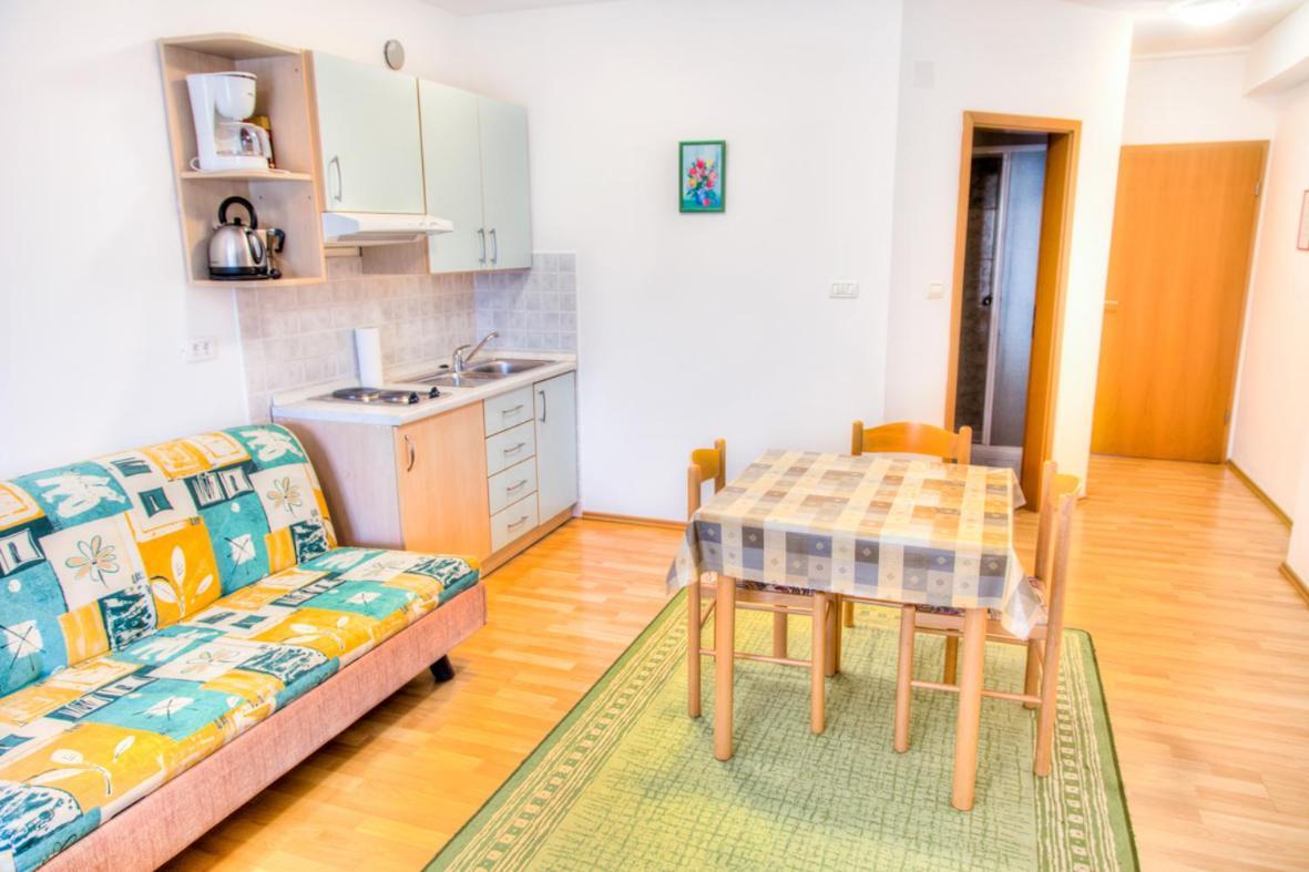 Apartment Josip 2011 فاجانا المظهر الخارجي الصورة